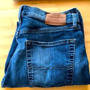 Lucky Brand 221 Straight Leg Jeans Size 32/32
